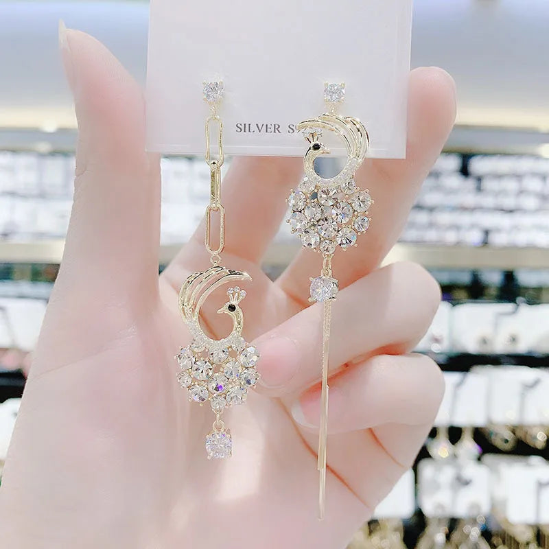 Fashion Geometric Heart Shape Alloy Plating Rhinestones Women'S Drop Earrings 1 Pair