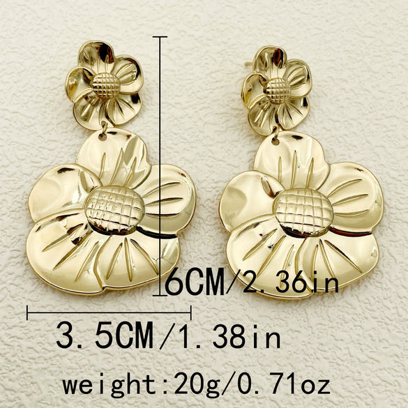 Fashion Geometric Hollow Stainless Steel Goldplated Flower Earrings