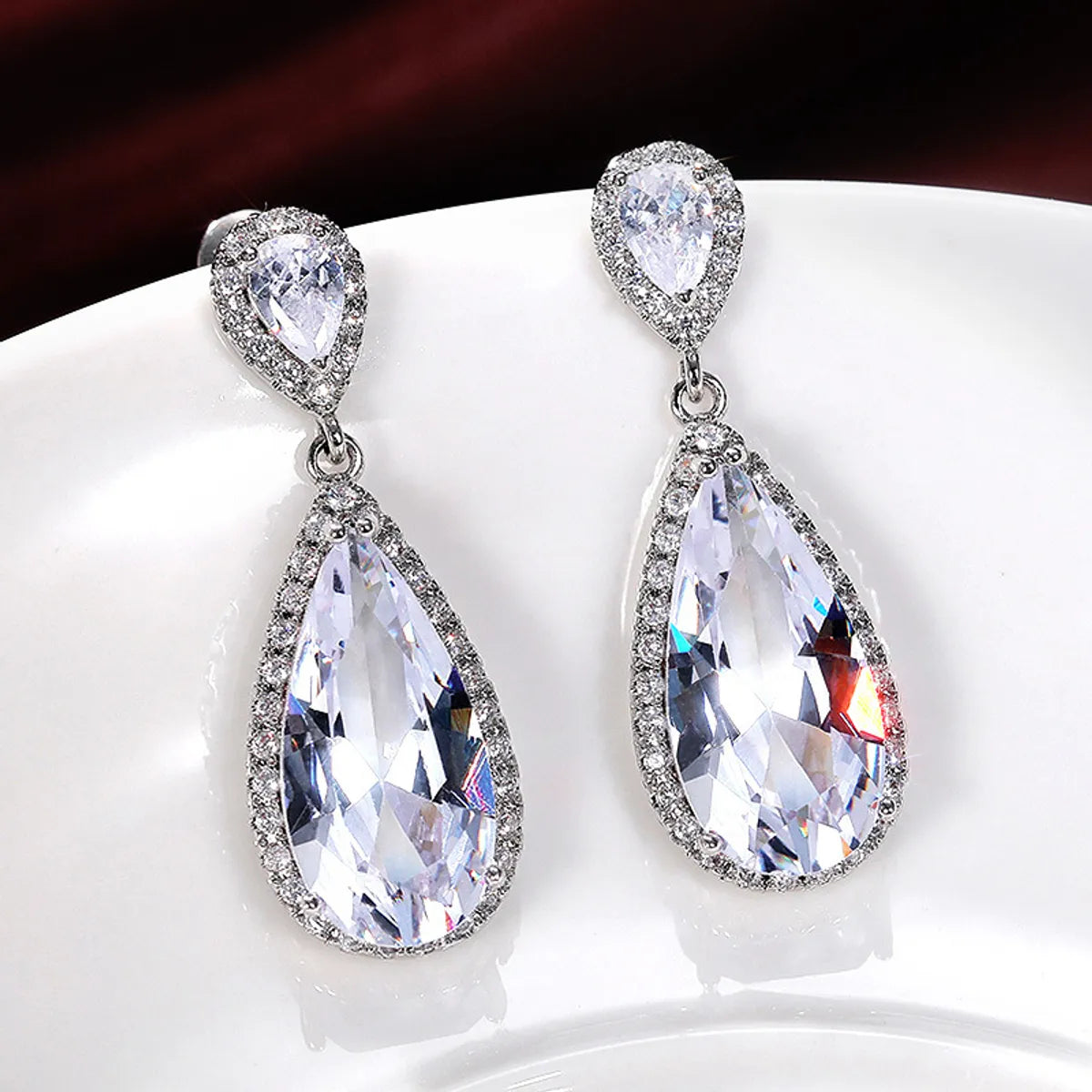 Fashion Geometric Inlaid Semi-Precious Stone  Water Drop Shaped Copper Earrings Wholesale