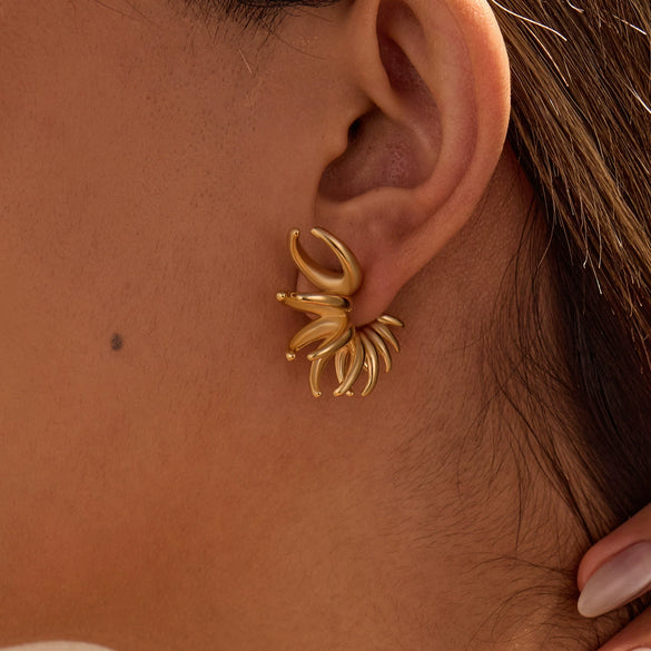 Fashion Geometric Irregular Lines Stainless Steel Electroplated Women's Earrings