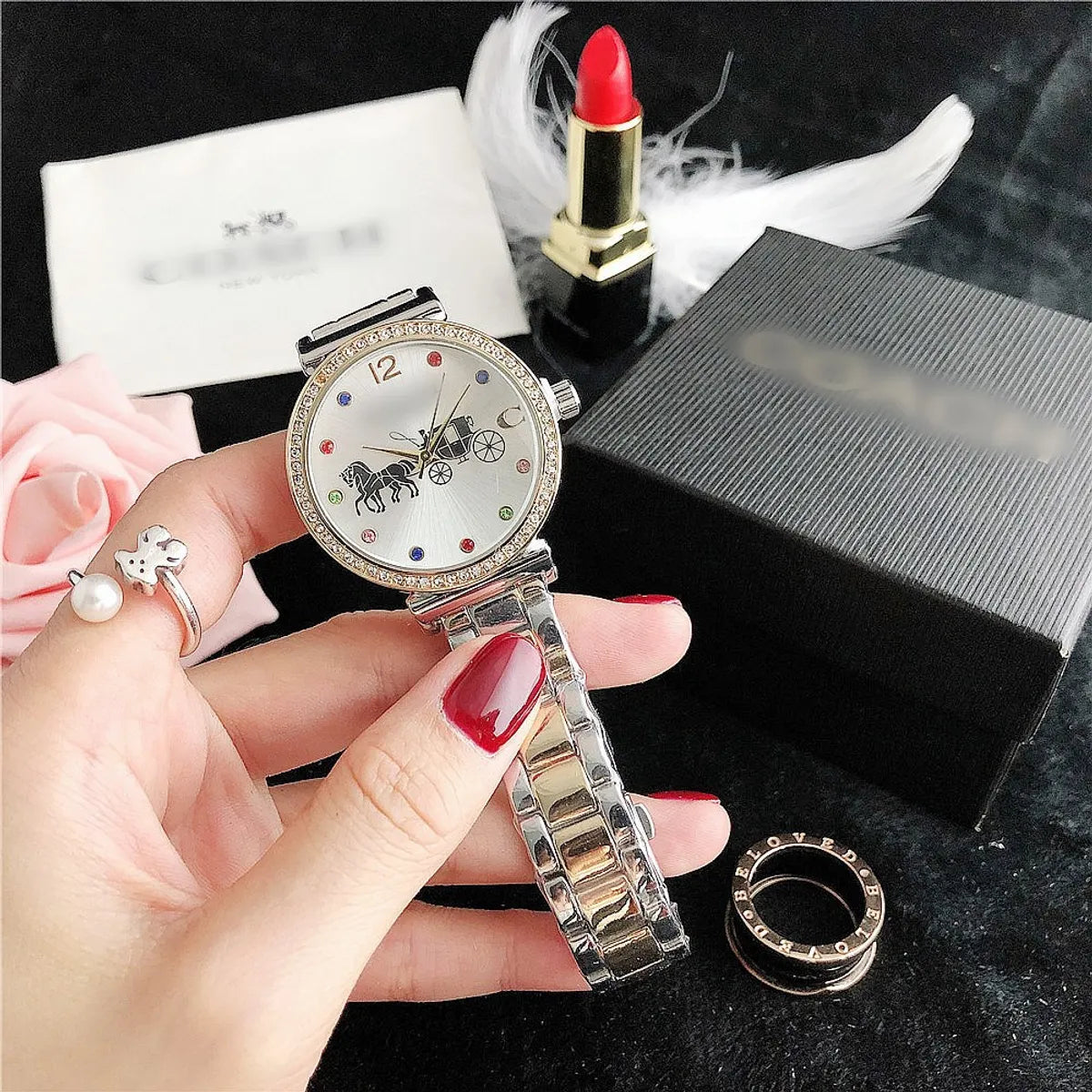 Fashion Geometric Single Folding Buckle Quartz Women'S Watches