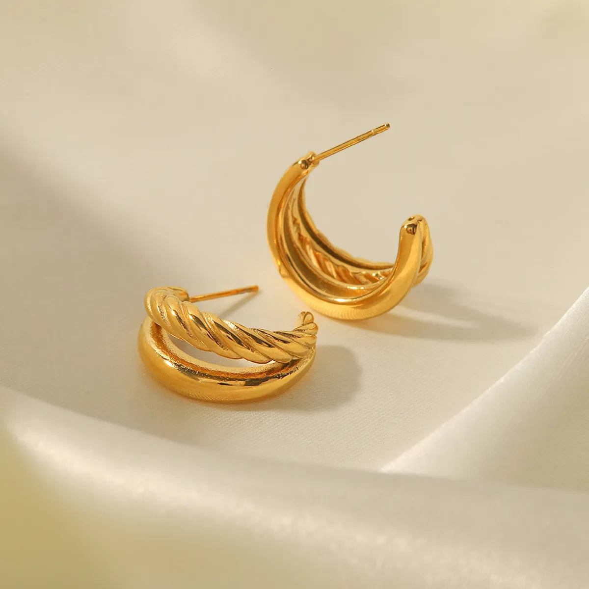 Fashion Geometric Stainless Steel Gold Plated Ear Studs 1 Pair