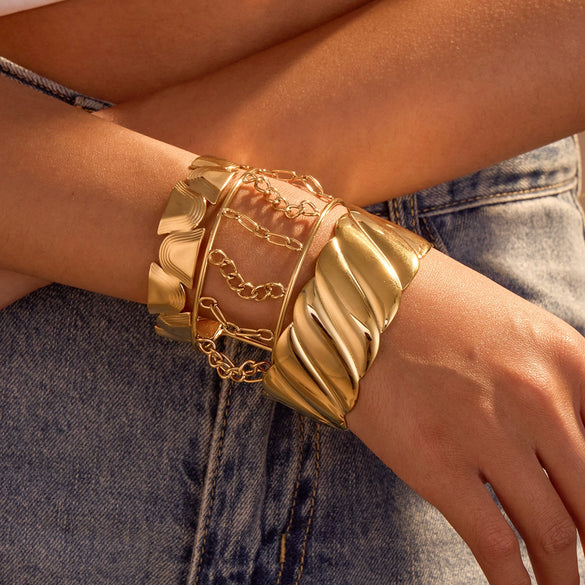 Fashion Geometric Stainless Steel 18K Gold Plated Women's Bracelet