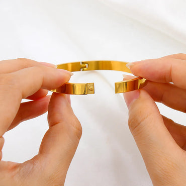 Fashion Geometric Stainless Steel Plating Bangle 1 Piece