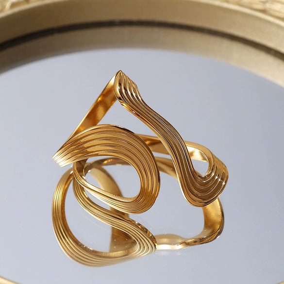 Fashion Geometric 316L Stainless Steel Ring With 18K Gold Plating And Niche Design