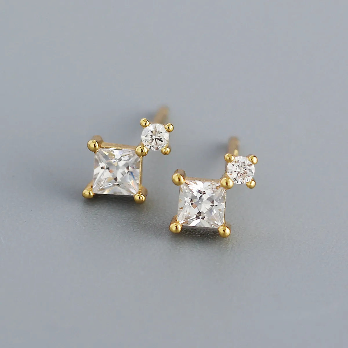 Fashion Geometric Sterling Silver Plating Zircon Ear Studs 1 Pair