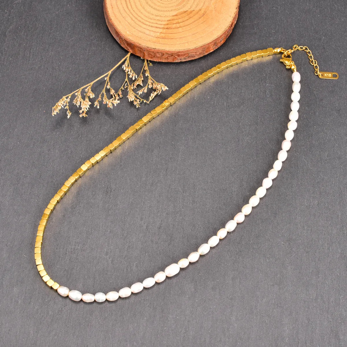 Fashion Geometric Titanium Steel Gold Plated Pearl Necklace 1 Piece