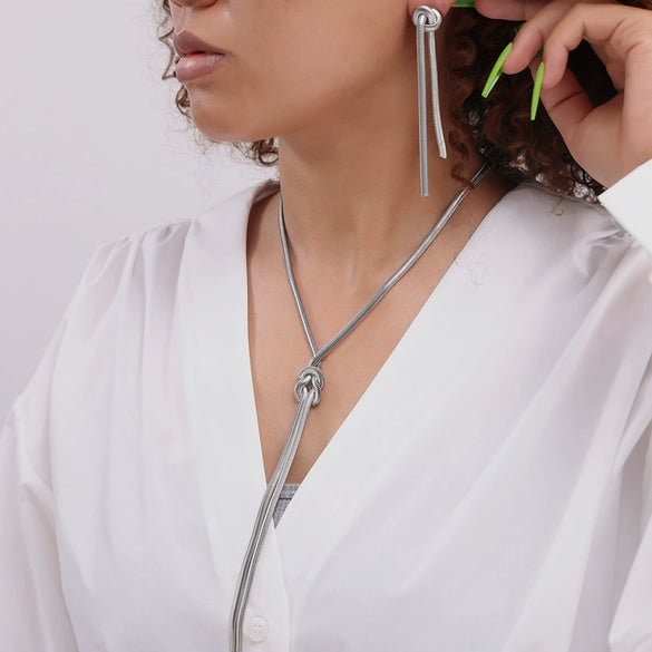 Fashion Gold Knotted Tassel Snake Chain Long Necklace Earrings Set Titanium Steel Electroplated