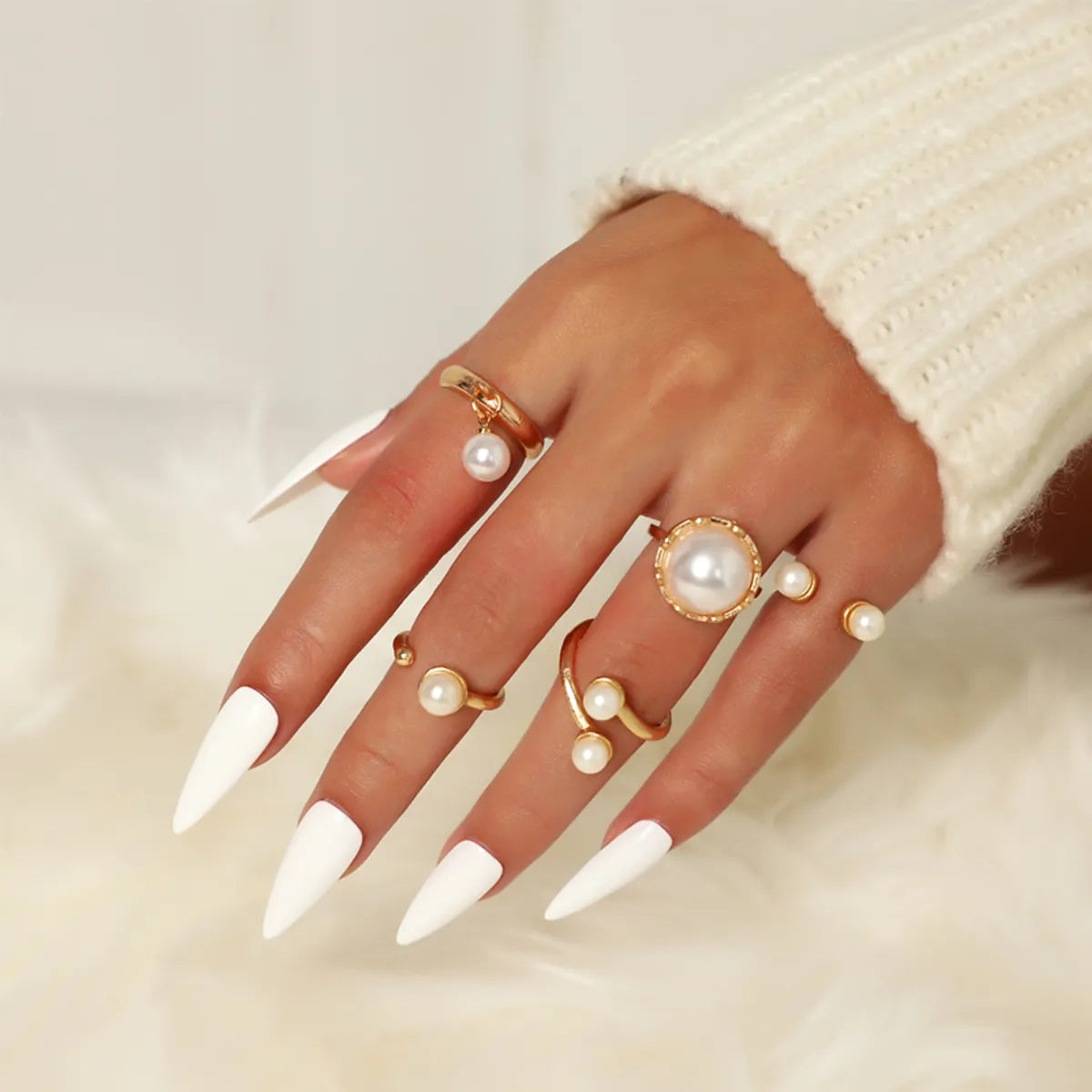 Fashion Gold-plated Pearl Ring Set