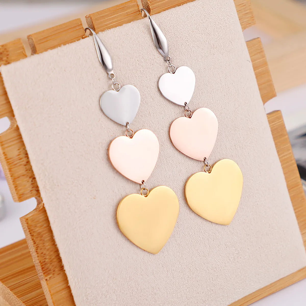 Ins Style Retro Fashion Heart Stainless Steel Plating No Inlaid Earrings