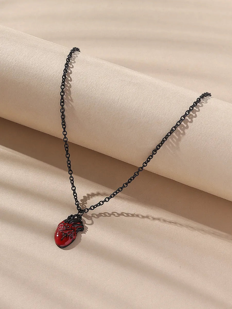 Fashion Heart Resin Women's Pendant Necklace