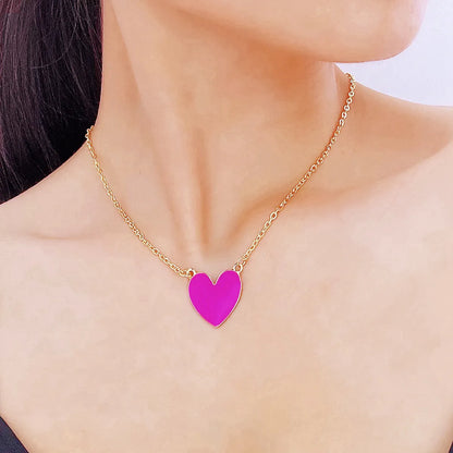 Fashion Heart Shape Alloy Enamel Women's Pendant Necklace