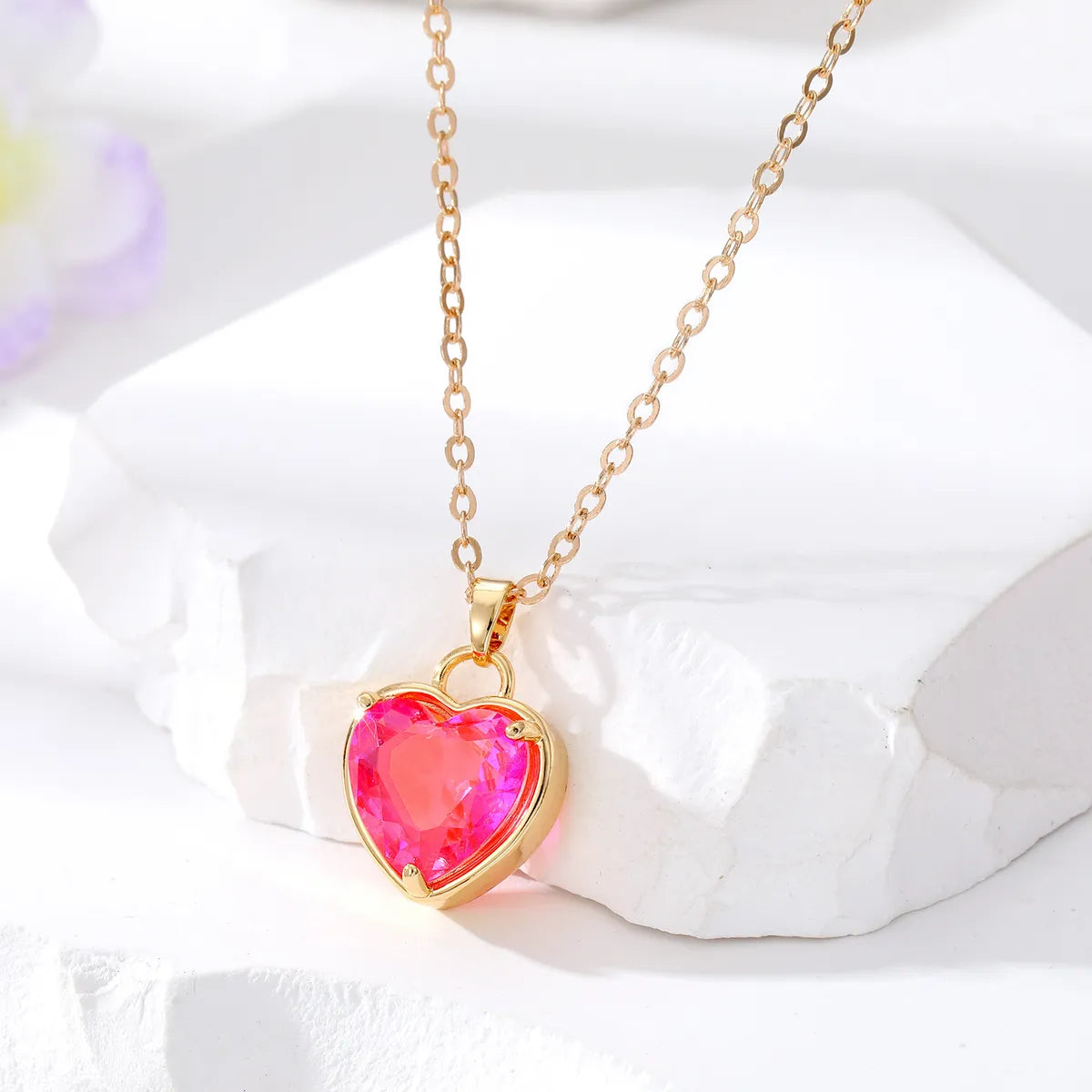 Fashion Heart Shape Alloy Inlay Artificial Crystal Women's Pendant Necklace 1 Piece