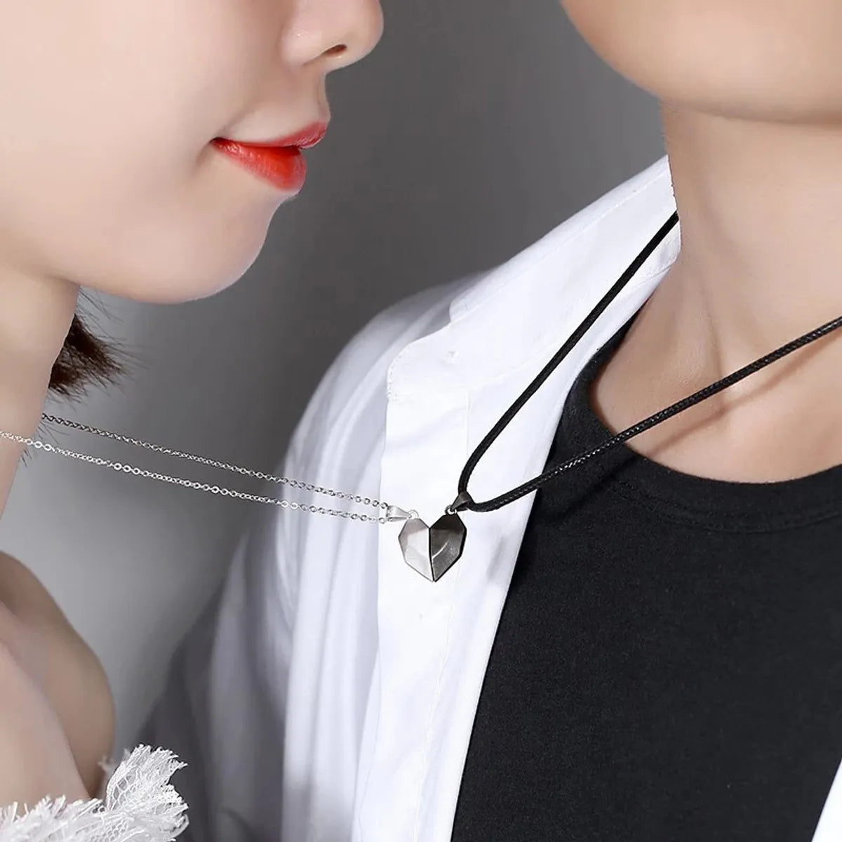 Fashion Heart Shape Alloy Leather Rope Unisex Pendant Necklace 1 Pair