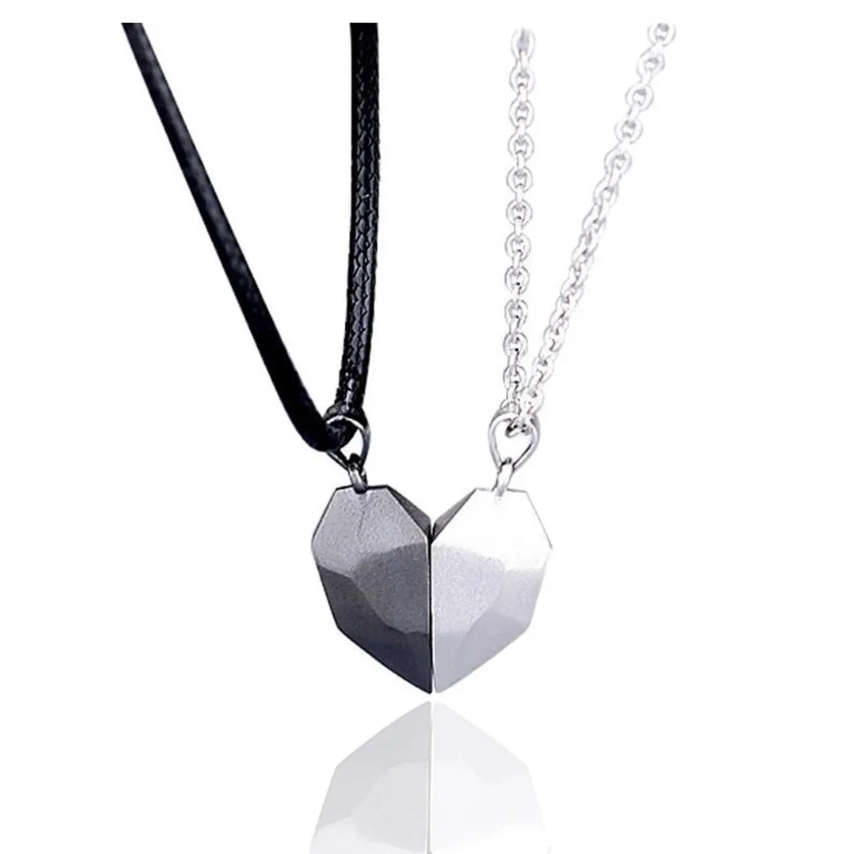 Fashion Heart Shape Alloy Plating Couple Pendant Necklace 2 Pieces