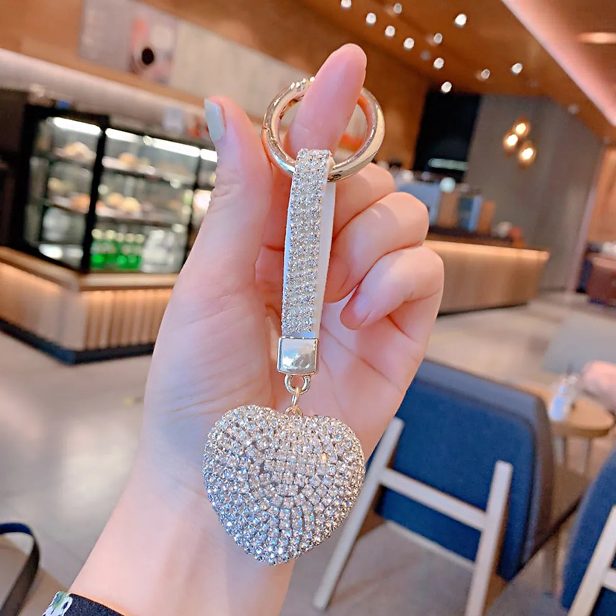 Fashion Heart Shape Arylic Metal Inlay Rhinestones Women'S Bag Pendant Keychain