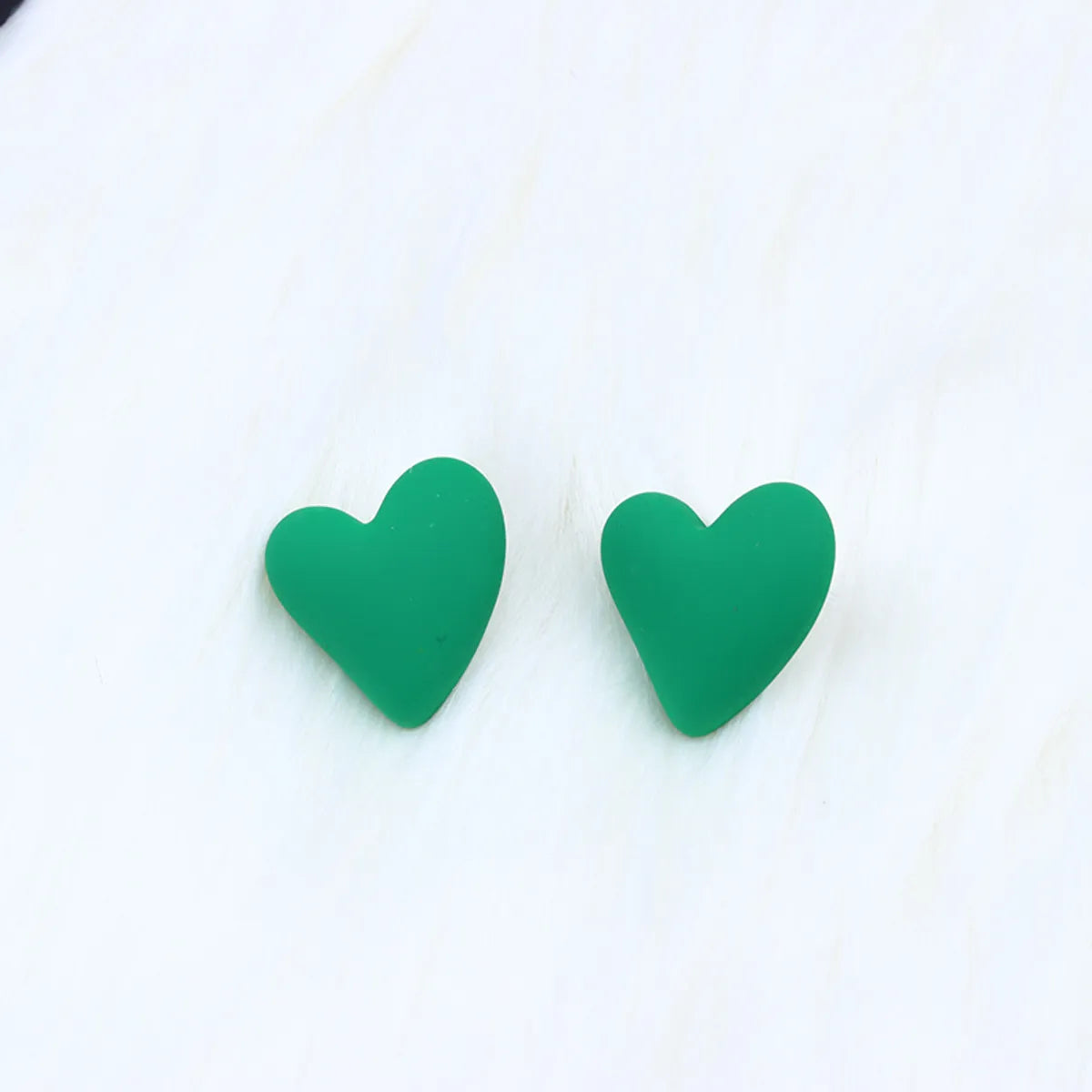 Fashion Heart Shape Arylic Spray Paint Women'S Earrings 1 Pair