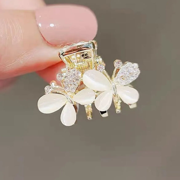 Fashion Heart Shape Bow Knot Alloy Plating Artificial Pearls Rhinestones Hair Claws 1 Piece