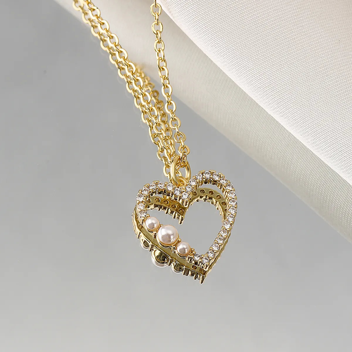 Fashion Heart Shape Copper Plating Zircon Pendant Necklace