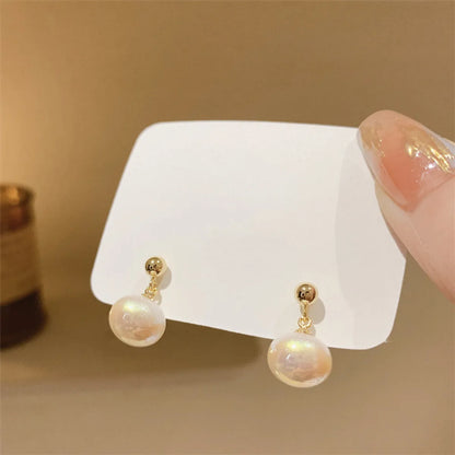 Fashion Heart Shape Shell Alloy Plating Inlay Rhinestones Pearl Women'S Ear Studs 1 Pair