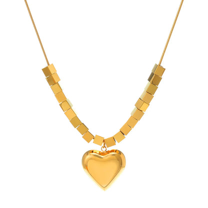 Fashion Heart Shape Stainless Steel Gold Plated Pendant Necklace