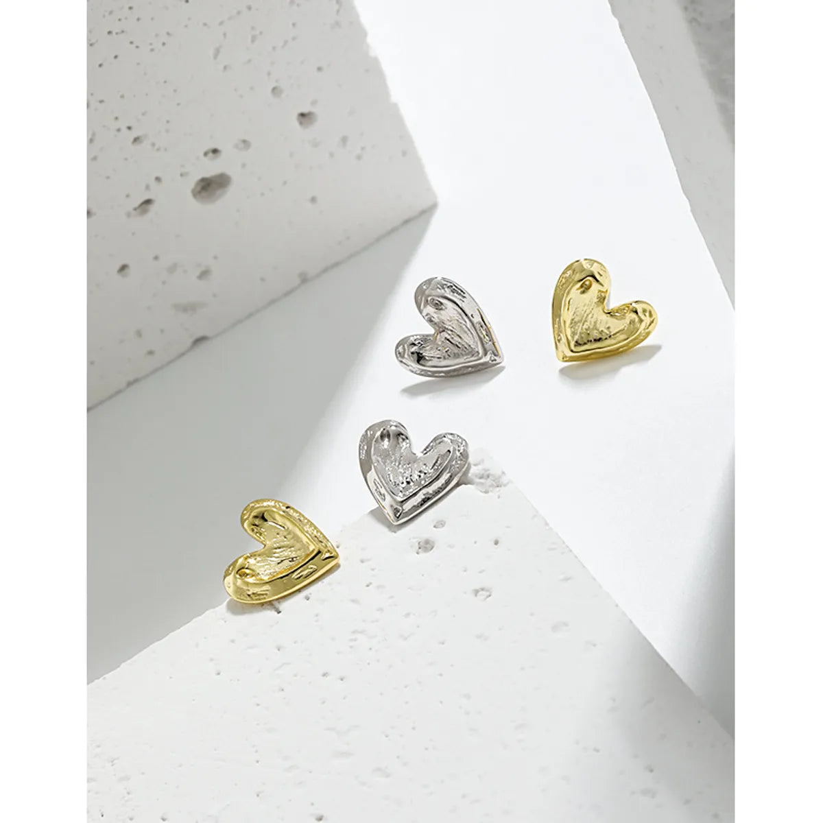 Fashion Heart Shape Sterling Silver Plating Ear Studs 1 Pair