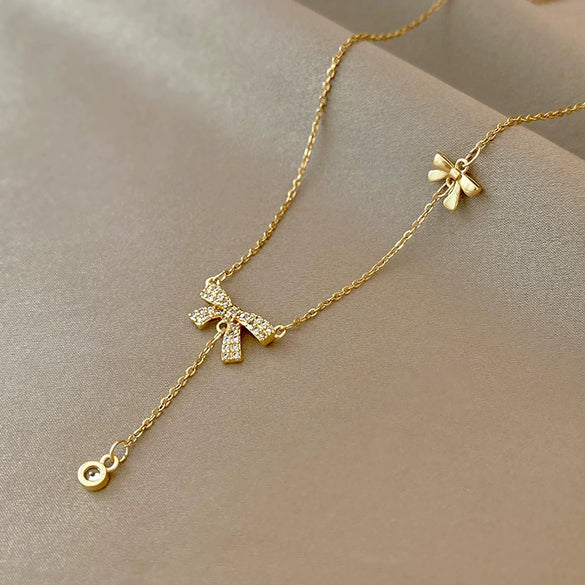 Fashion High End Female Copper And Stainless Steel Geometric Micro Inlaid Zircon Clavicle Necklace