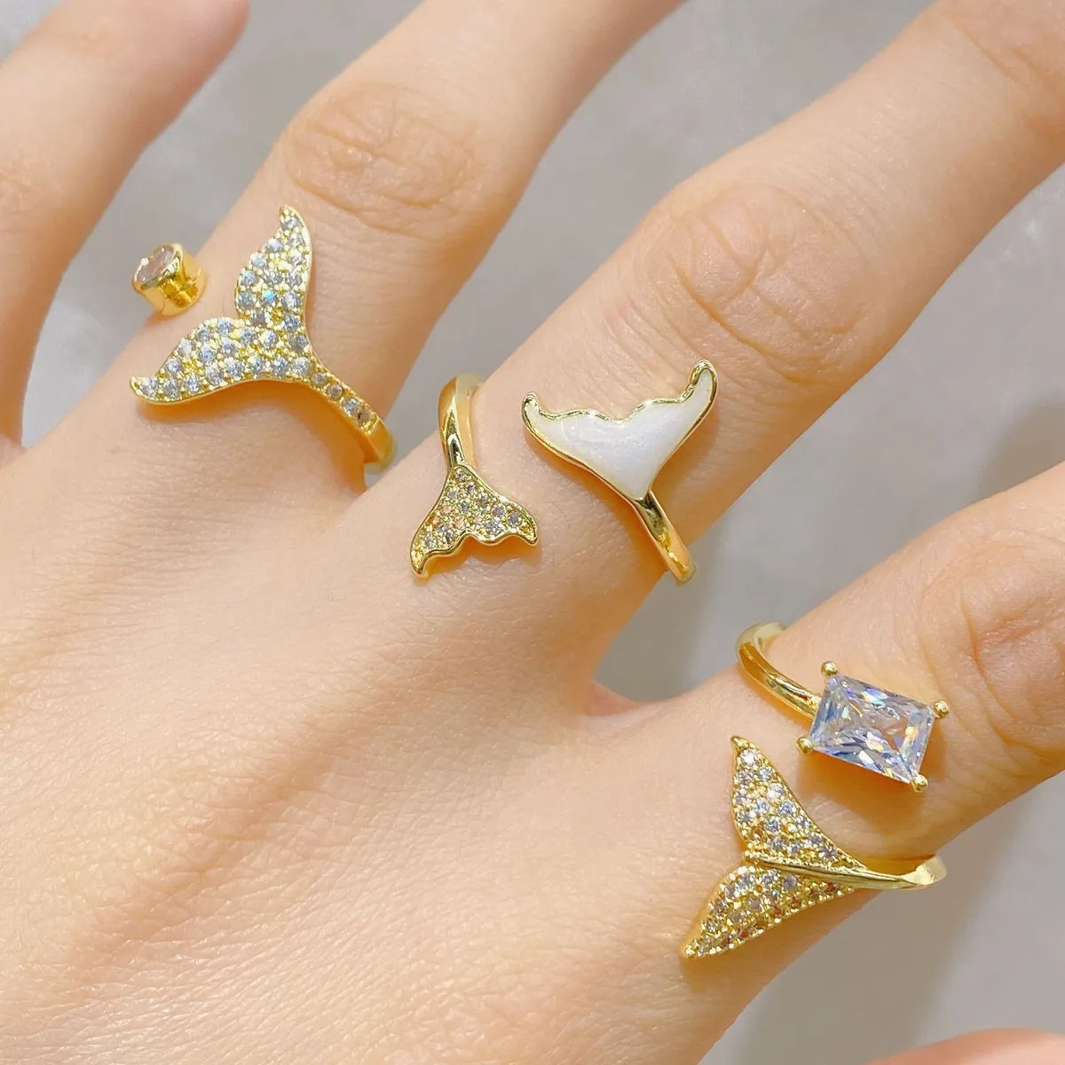 Fashion Hollow Drip Oil Zircon Fishtail Geometric Copper Zircon Open Ring