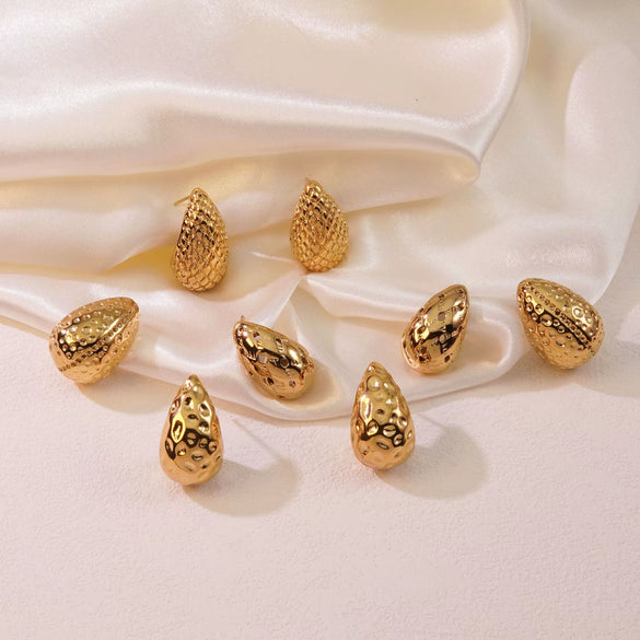 Fashion Hollow Dropshaped Stainless Steel Earrings Plated With Gold Minimalist Style