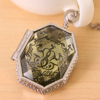 Fashion Horcrux Alloy Inlaid Gemstone Artificial Gemstones Unisex Necklace