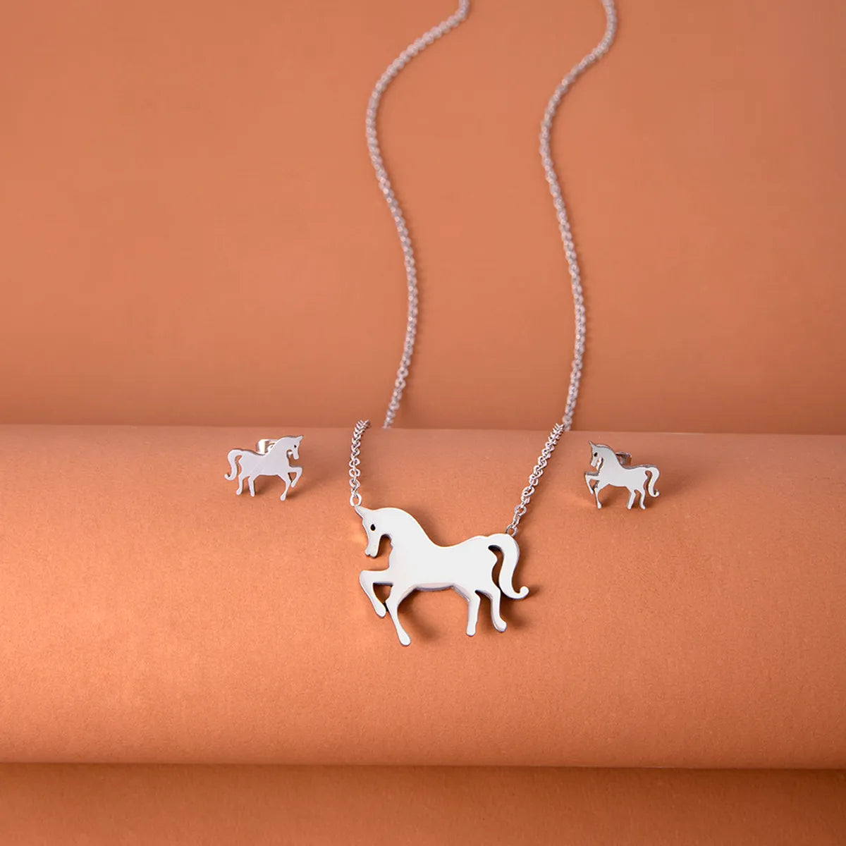 Fashion Horse Stainless Steel Plating Jewelry Set 1 Set