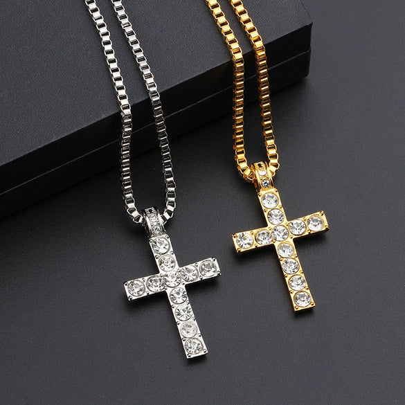 Fashion Hot Gold Plated Diamond Cross Necklace Personality Cross Jewelry Wholesale Factory Price Direct Sales