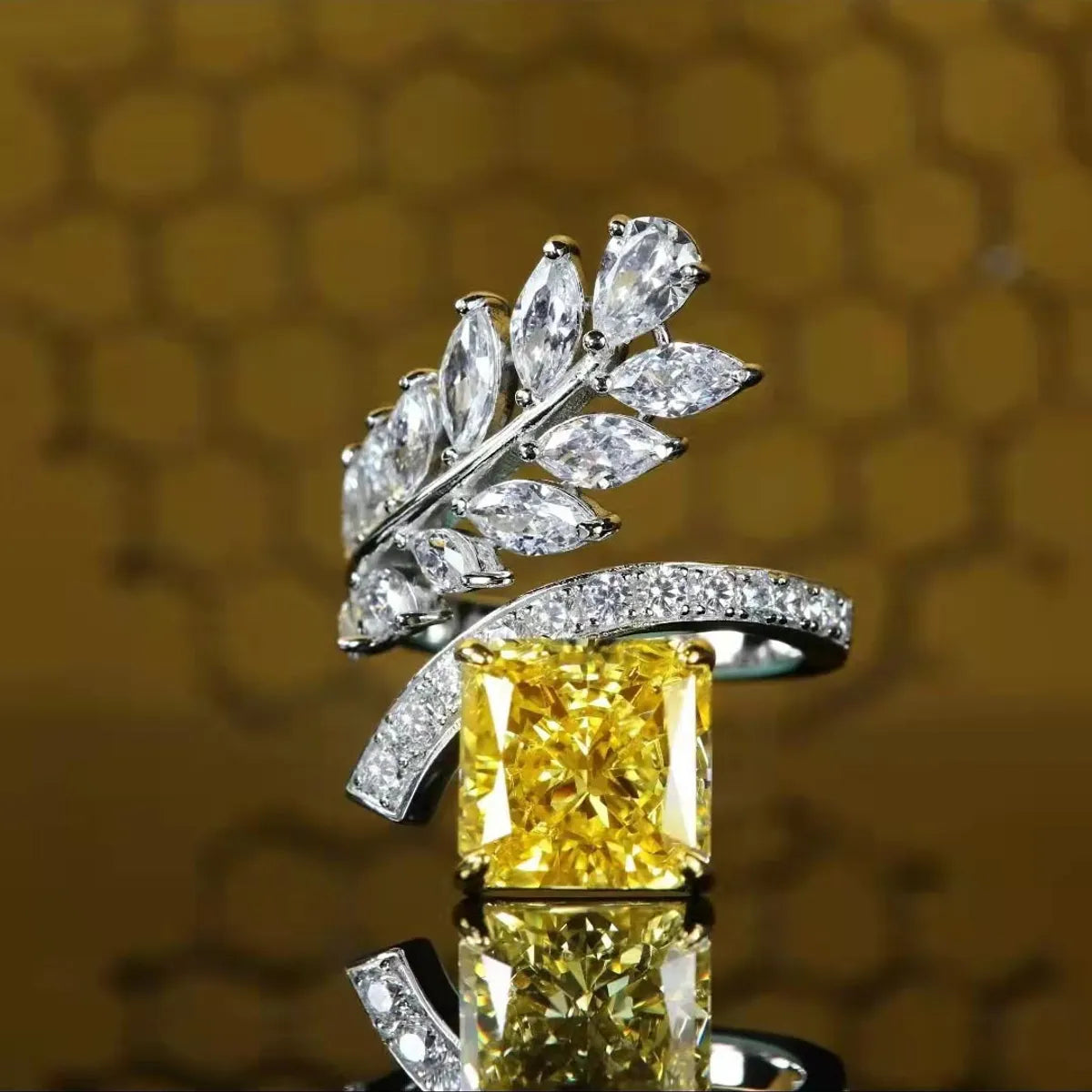 Fashion Inlaid Zircon Leaf Yellow Diamond Ring Ice Flower Copper Ring