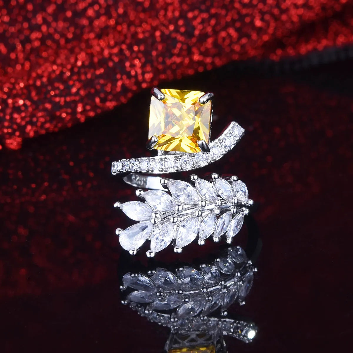 Fashion Inlaid Zircon Leaf Yellow Diamond Ring Ice Flower Copper Ring