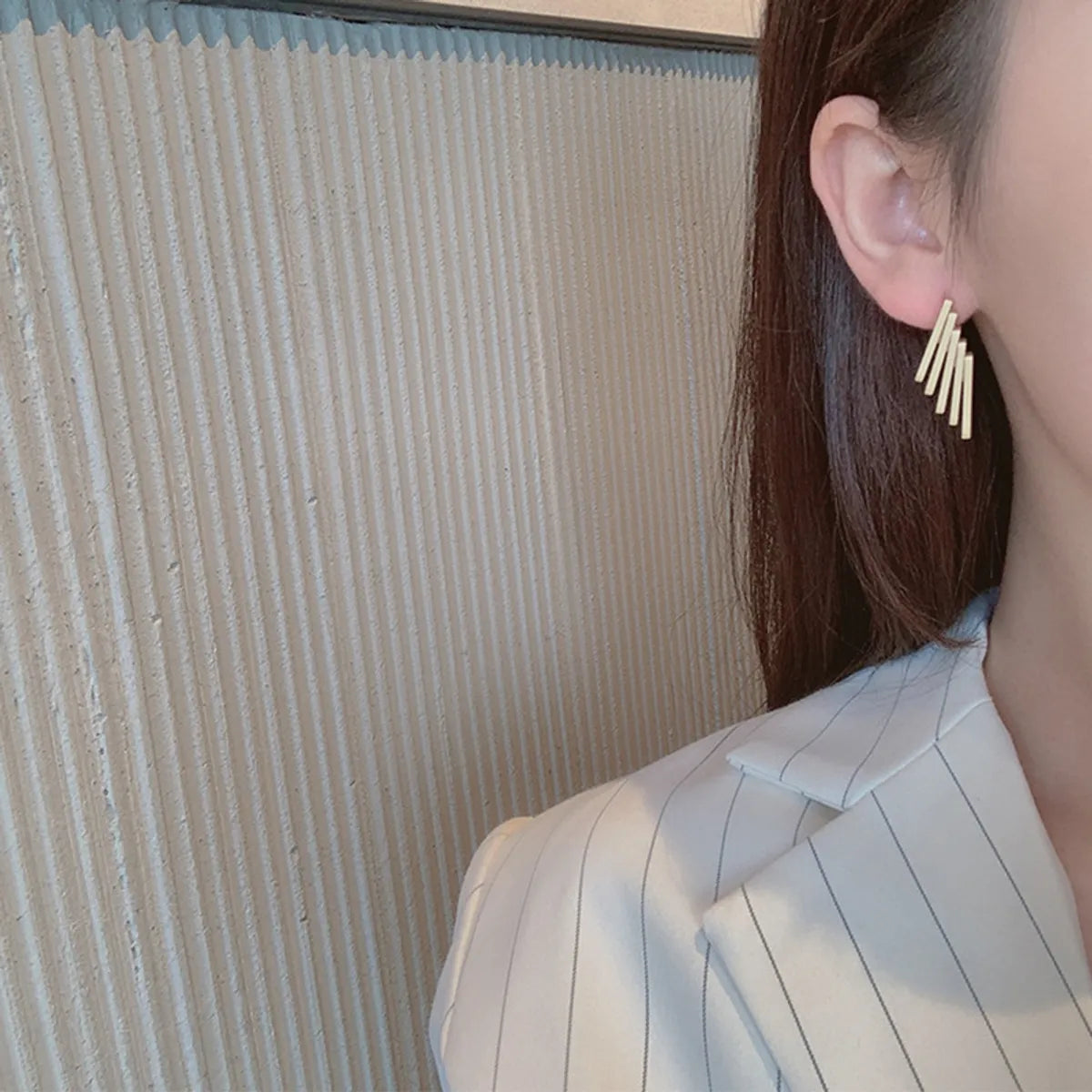 Fashion Waves Plating Alloy No Inlaid Earrings Ear Studs