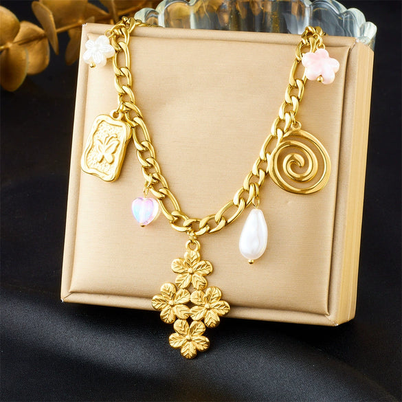 Fashion Jewelry Necklace With Stainless Steel Chain And Goldplated Circle Rhombus Flower Butterfly Square Pendant