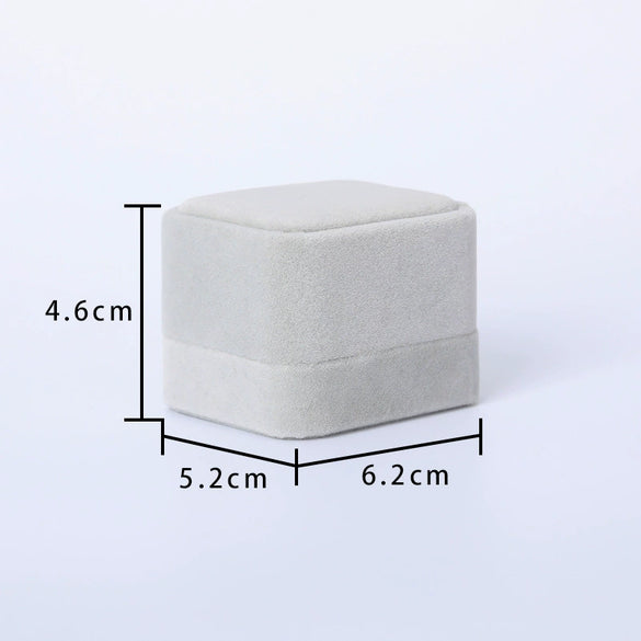 Fashion Jewelry Packaging Box Made Of Paper And Cardboard For Display And Gift