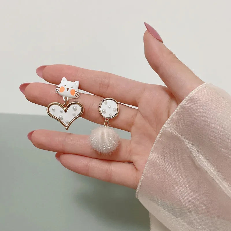 Fashion Kitten Heart Hair Ball Earrings Fashion Sweet And Cute Small Fresh Earrings