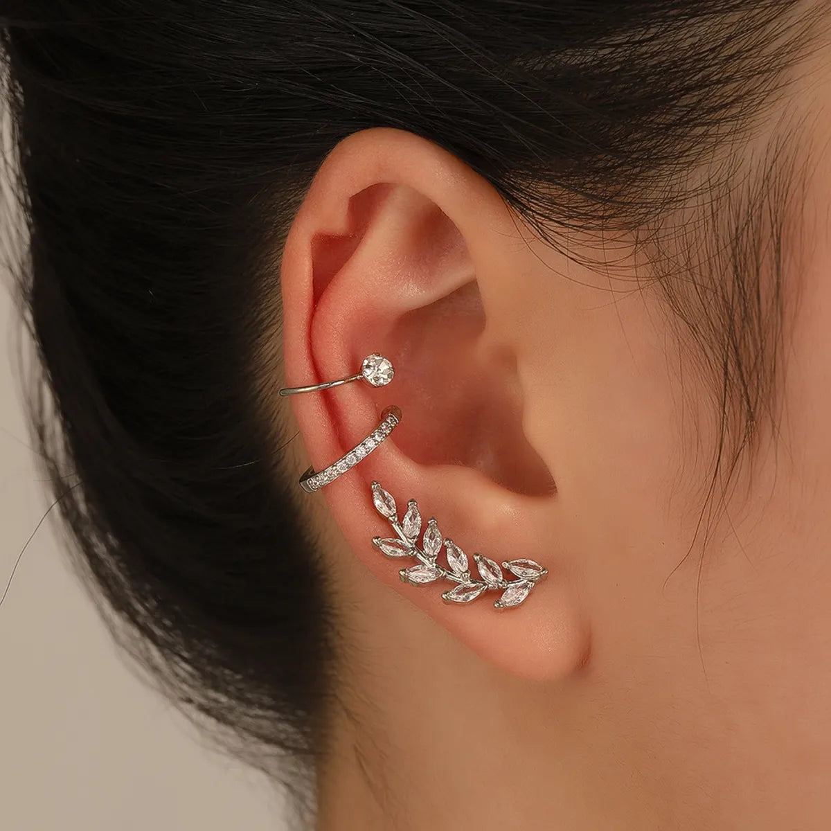 Fashion Leaf Copper Zircon Ear Clips In Bulk