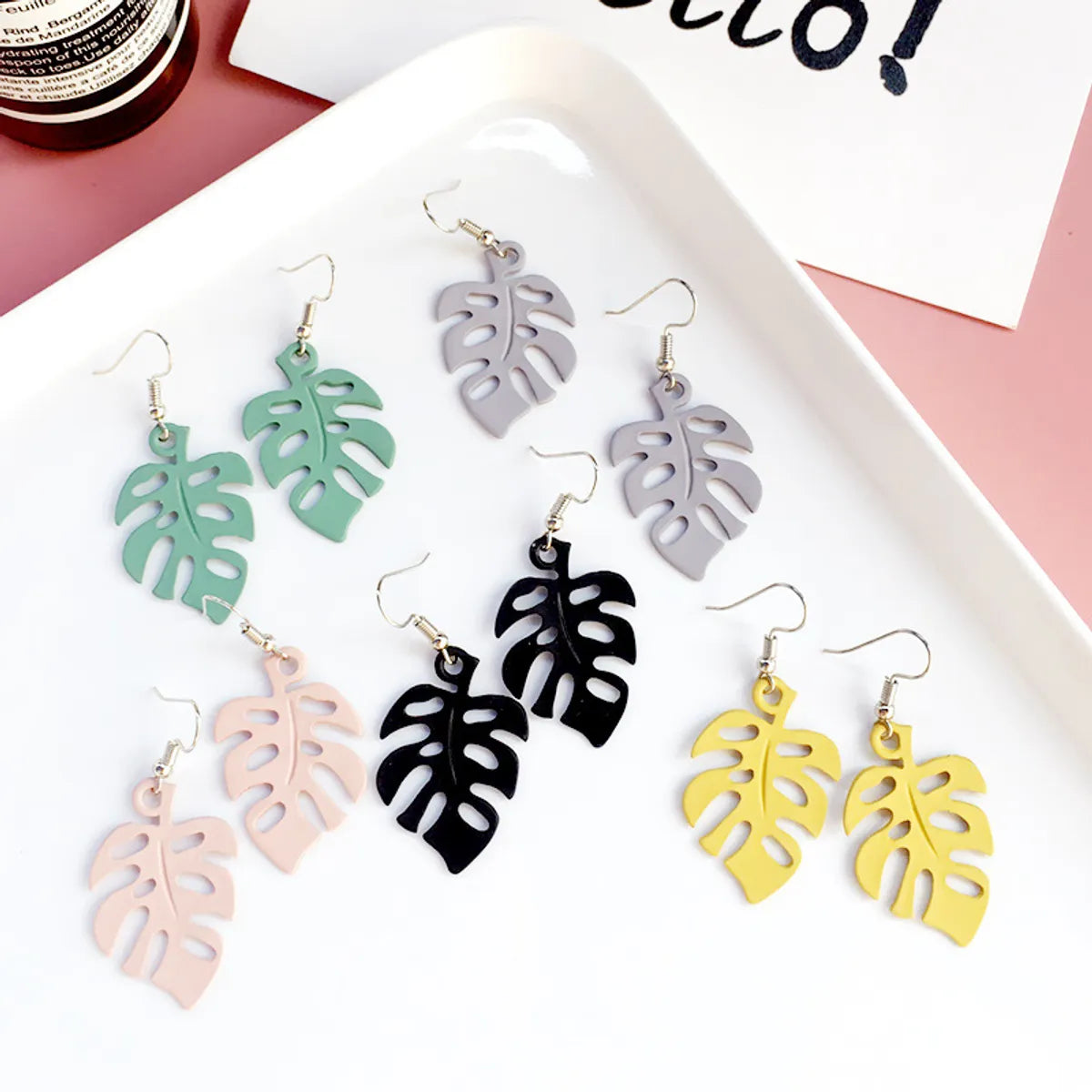 Fashion Leaf Earrings Simple Solid Color Alloy Ear Hook