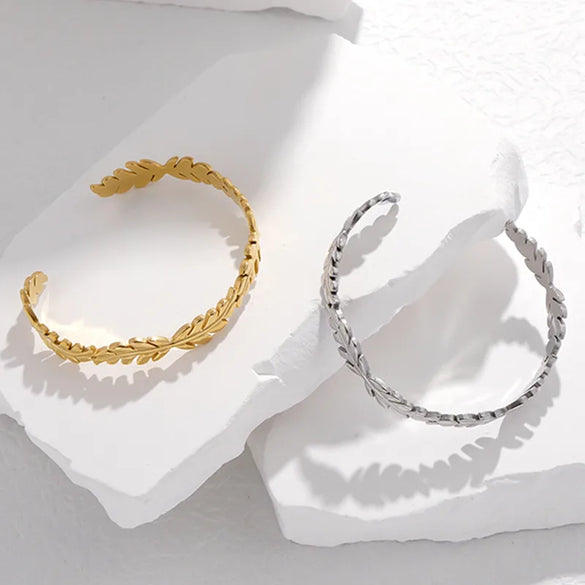Fashion Leaves Titanium Steel Plating Bangle 1 Piece