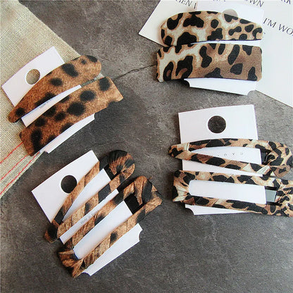 Fashion Leopard Cloth Handmade Hair Clip 1 Set