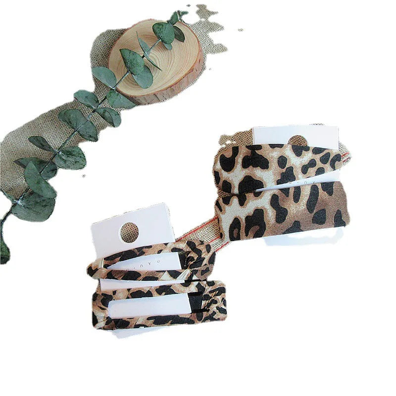 Fashion Leopard Cloth Handmade Hair Clip 1 Set