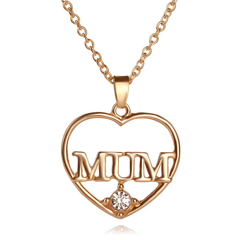 Fashion Letter Heart Shape Copper Inlay Zircon Pendant Necklace 1 Piece