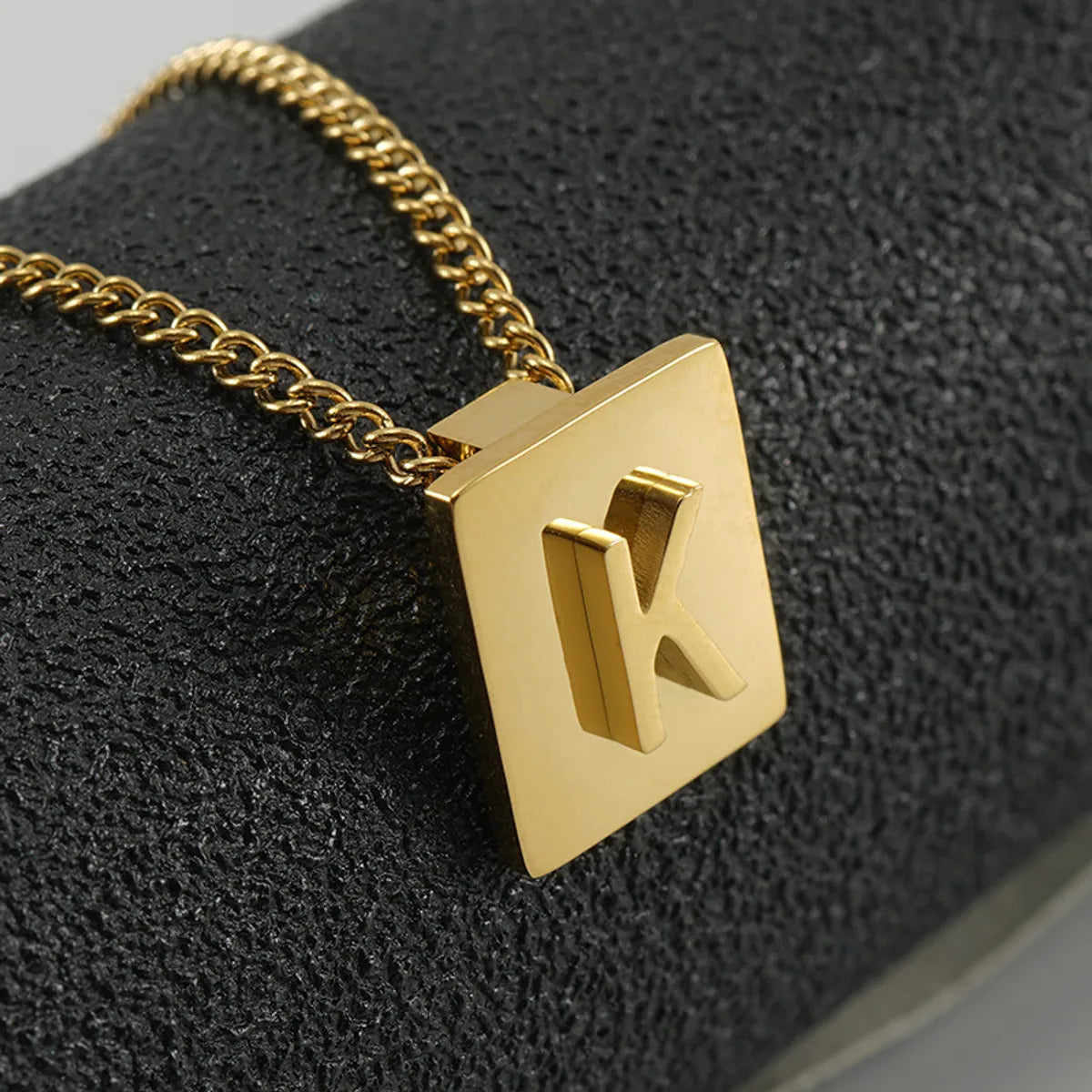 Fashion Letter Square Stainless Steel Pendant Necklace Gold Plated Stainless Steel Necklaces