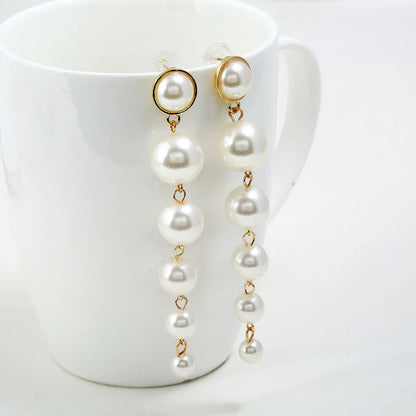 Fashion Long Six-connected Pearl Earrings