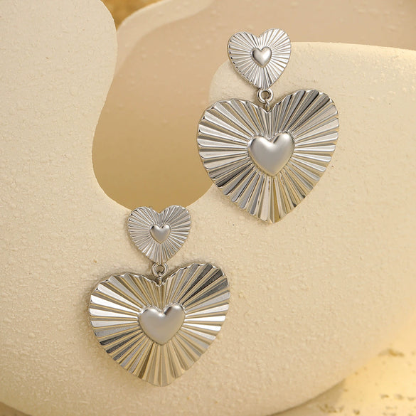 Fashion Love Earrings Retro Niche French Design Sense Stainless Steel Geometric Electroplated