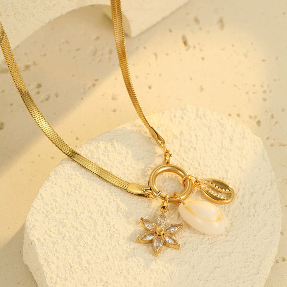 Fashion Love Pendant Necklace Stainless Steel Geometric Electroplating