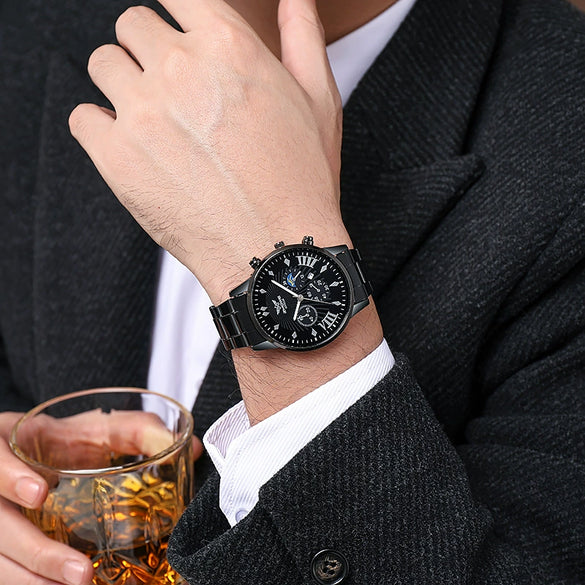 Fashion Men's Alloy Watch With Calendar And Round Dial