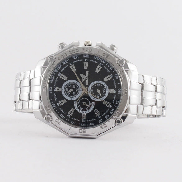 Fashion Men's Metal Watch With Mineral Strengthened Glass Mirror And Round Dial
